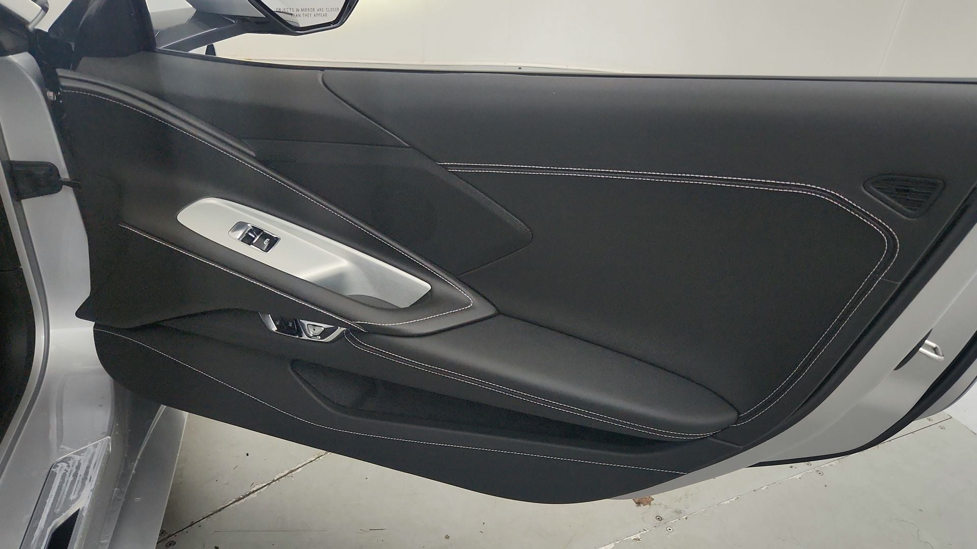 2027 Chevrolet Corvette Stingray 1LT