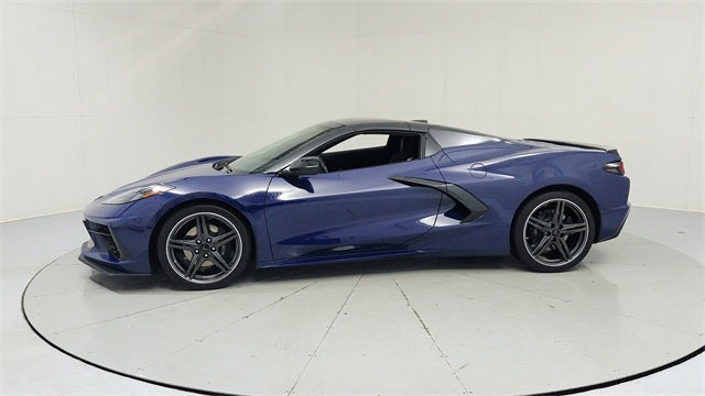 2025 Chevrolet Corvette Stingray 2LT
