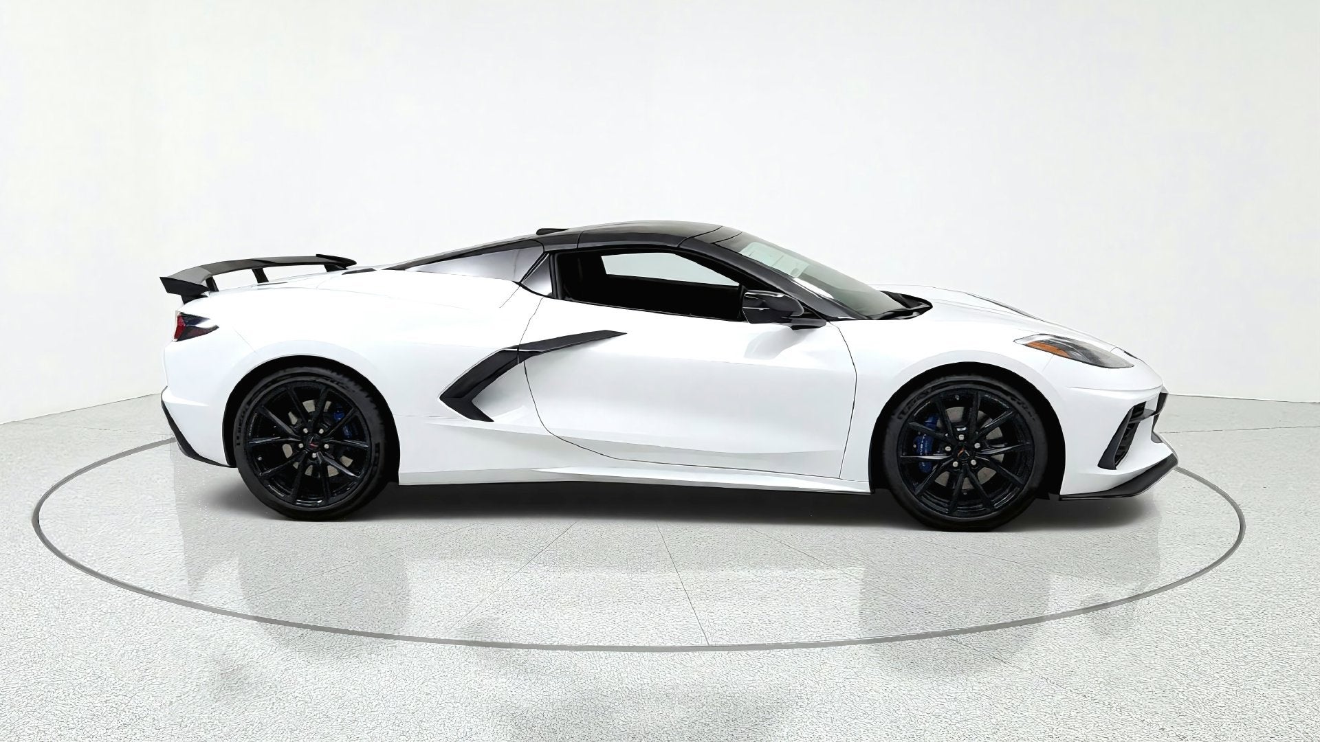 2027 Chevrolet Corvette Stingray 2LT