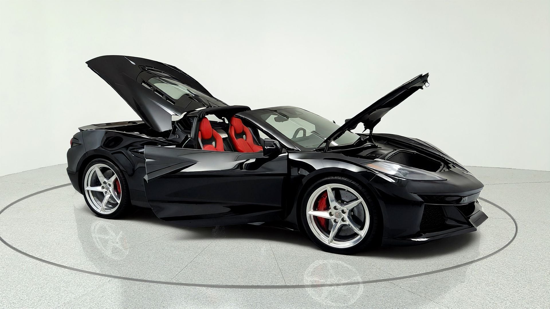 2025 Chevrolet Corvette E-Ray 2LZ