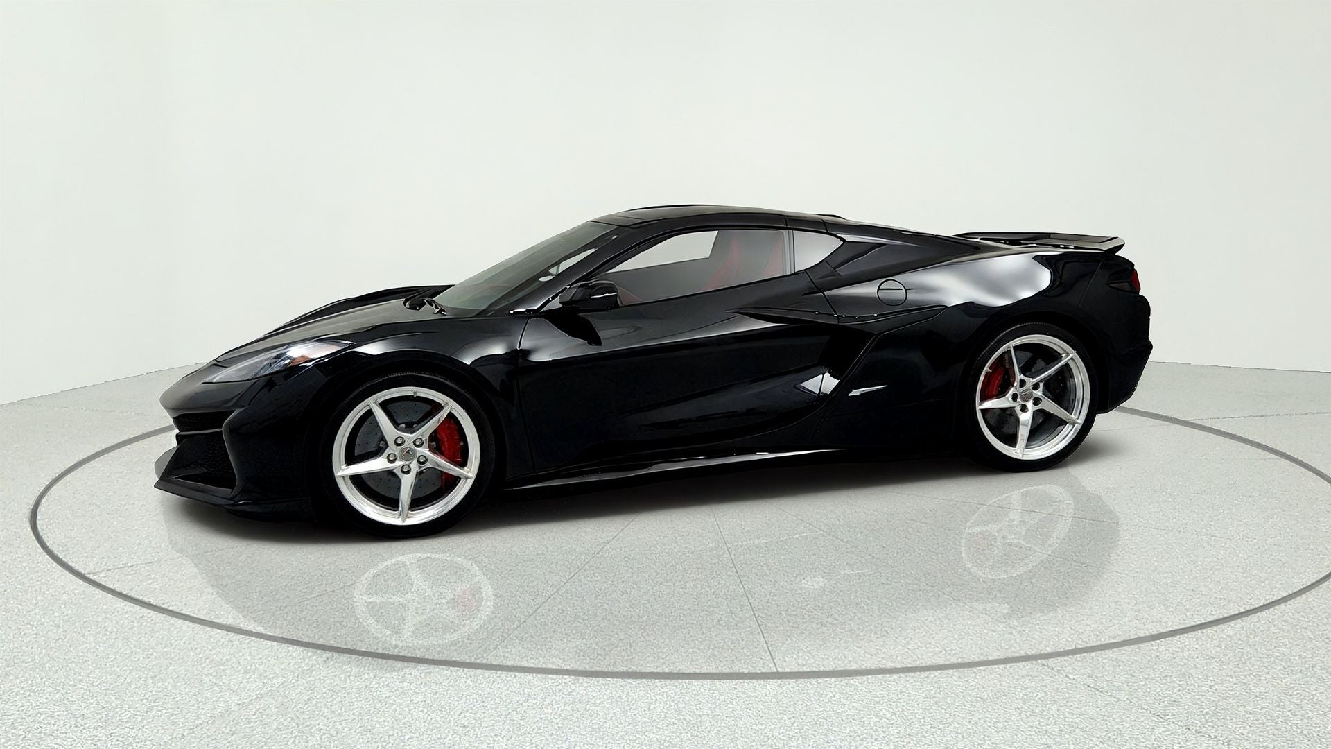 2025 Chevrolet Corvette E-Ray 2LZ