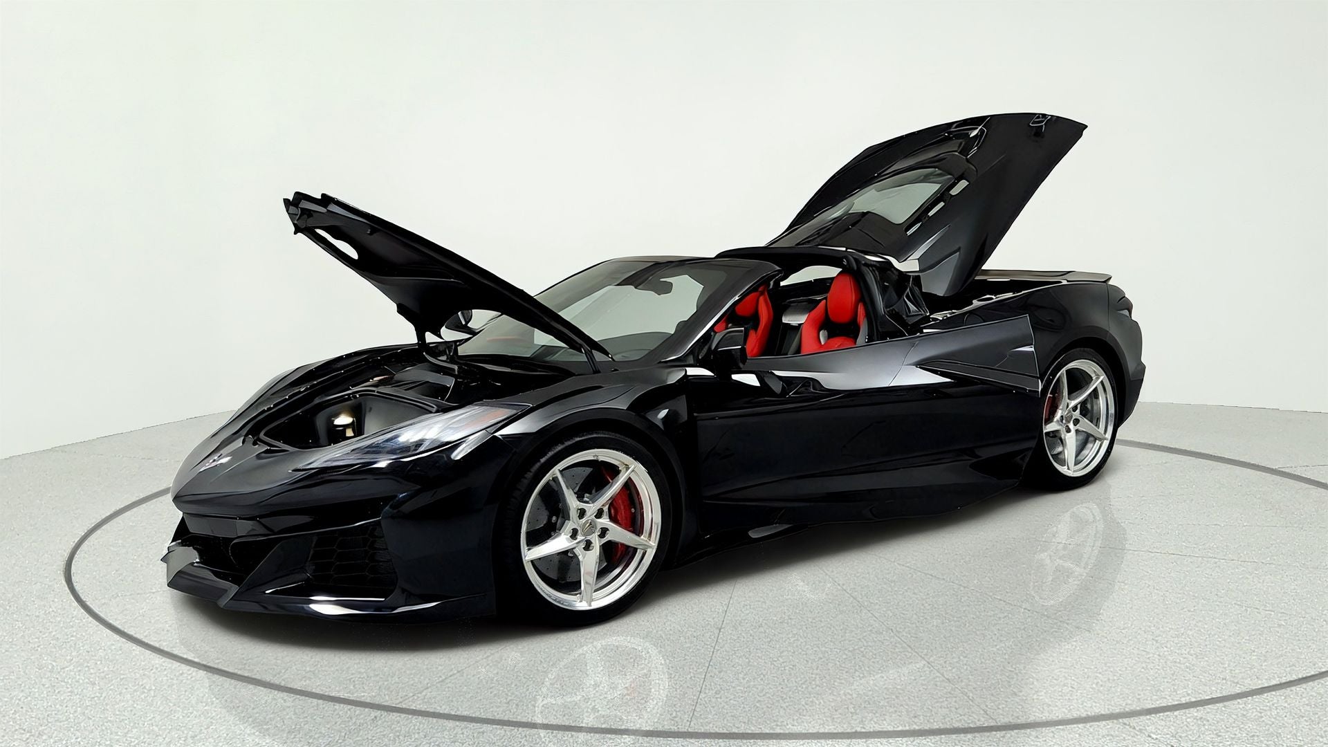 2025 Chevrolet Corvette E-Ray 2LZ