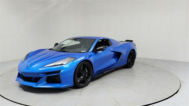 2025 Chevrolet Corvette E-Ray 2LZ