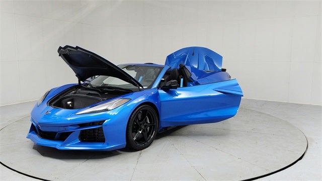 2025 Chevrolet Corvette E-Ray 2LZ