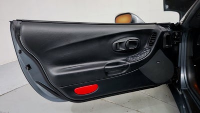 2004 Chevrolet Corvette Base