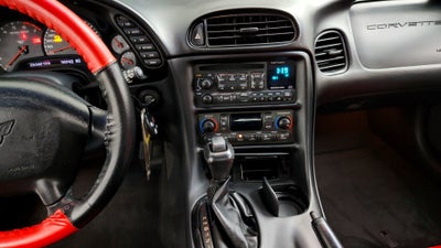 2004 Chevrolet Corvette Base