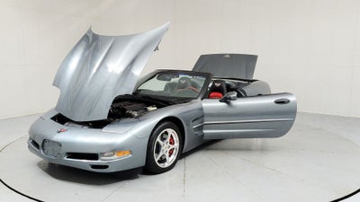 2004 Chevrolet Corvette Base