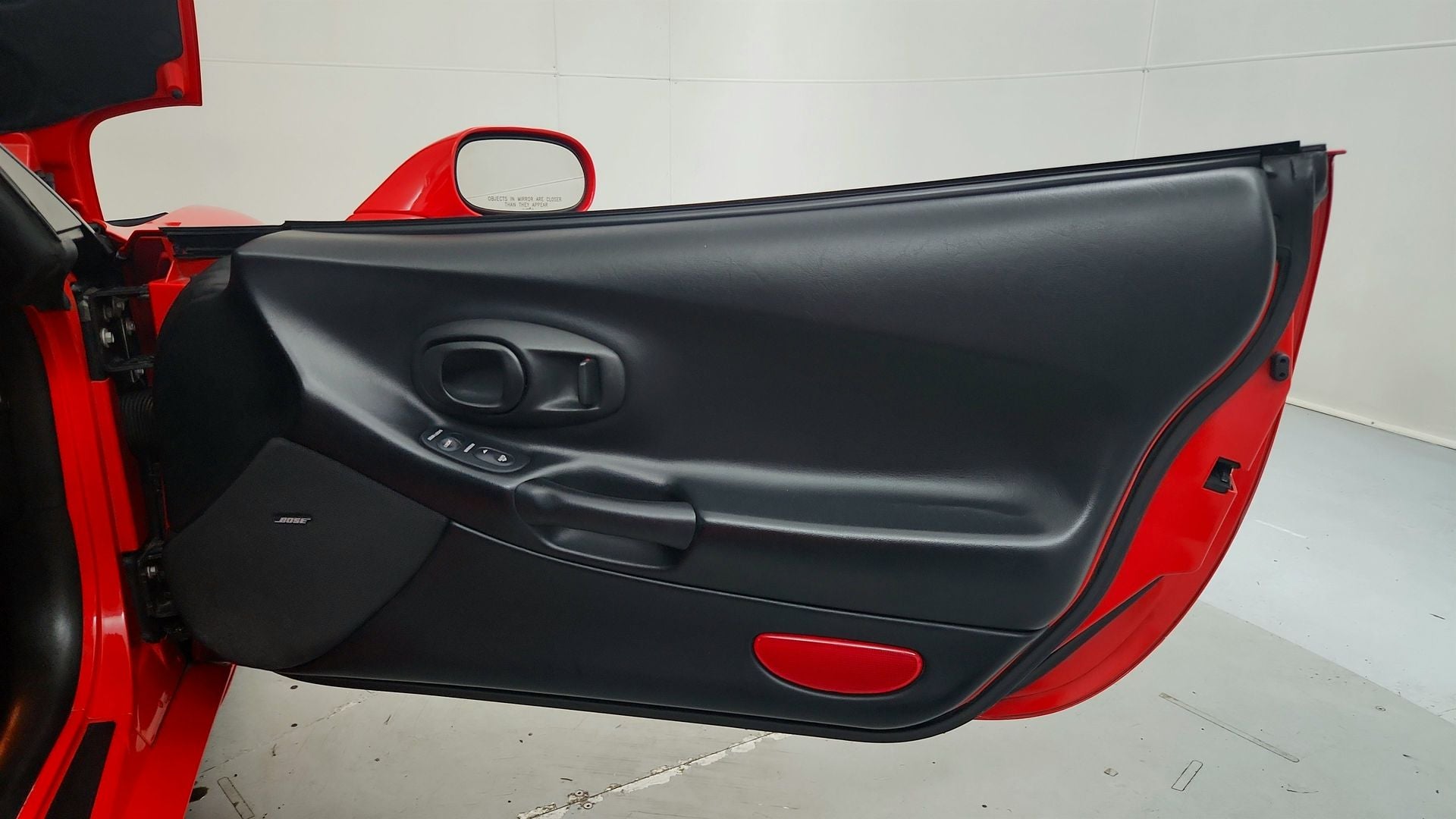 2000 Chevrolet Corvette Base