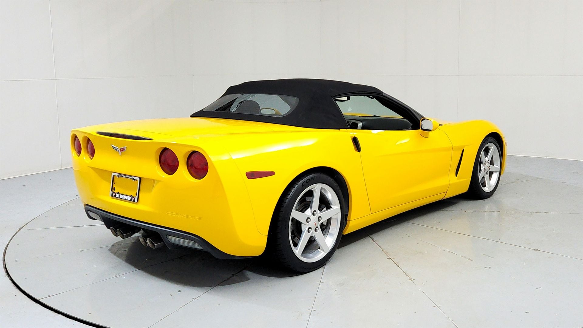 2005 Chevrolet Corvette Base